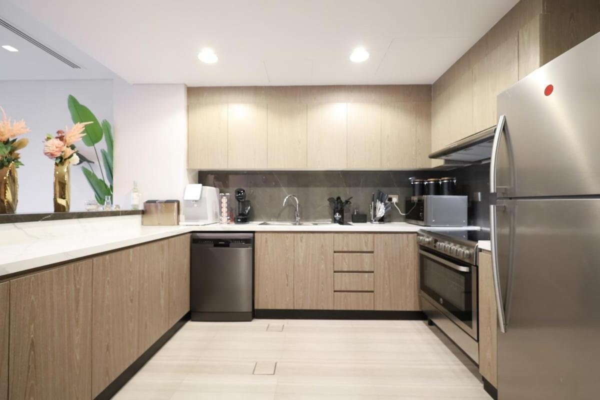 Stunning 4 Bed Villa, Private Pool, Damac Hills Dubái Exterior foto
