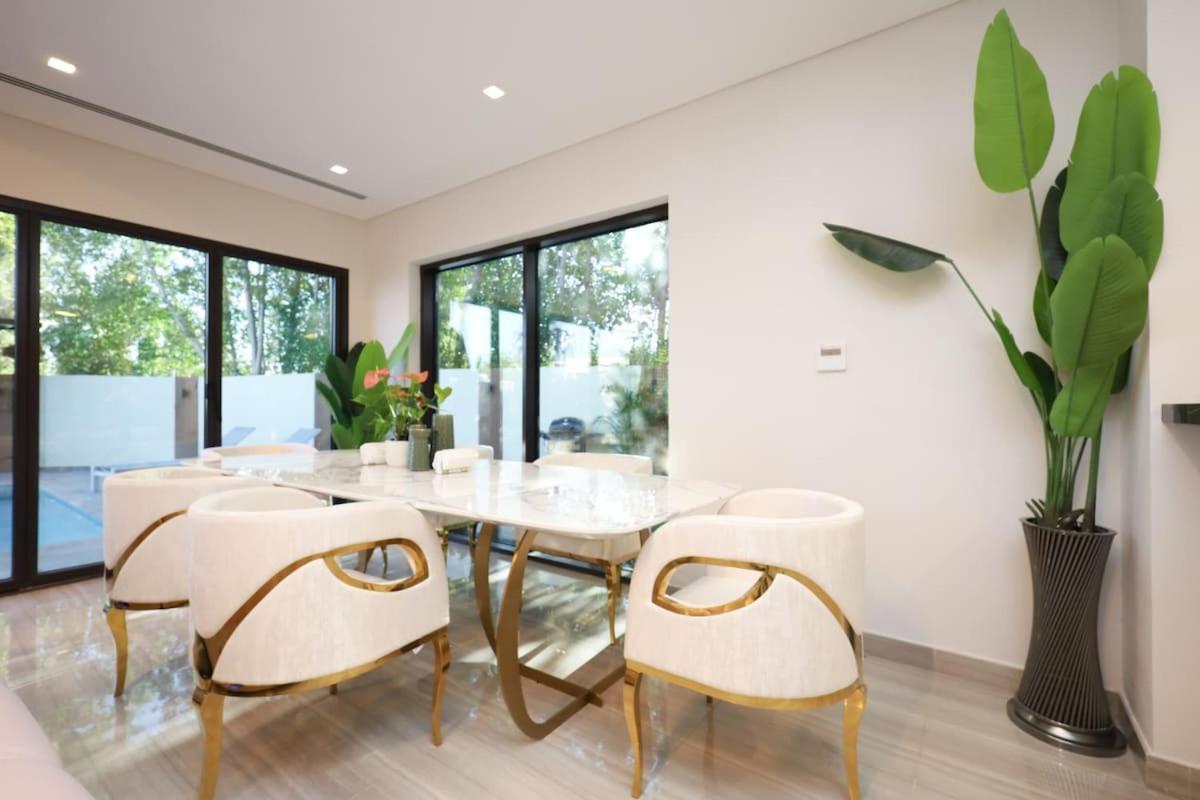 Stunning 4 Bed Villa, Private Pool, Damac Hills Dubái Exterior foto